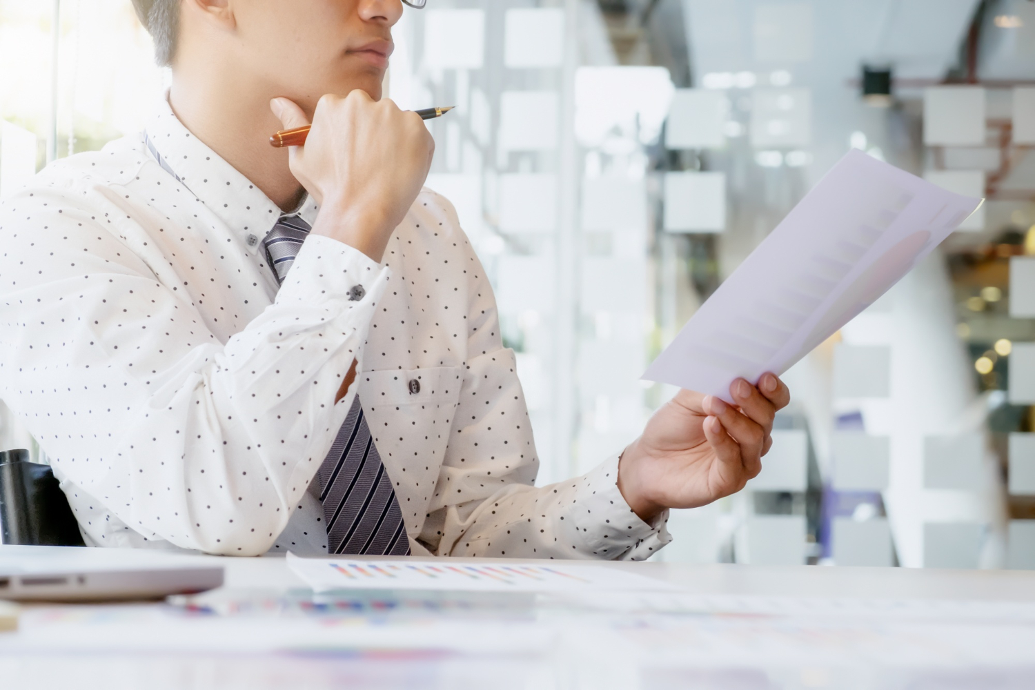 Có nên nghỉ việc để đầu tư chứng khoán toàn thời gian?
